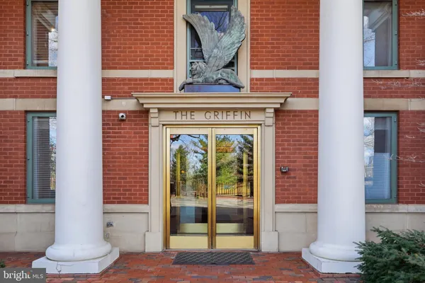 $3,500 | 955 26th Street Northwest, Unit 305, Washington, DC 20037