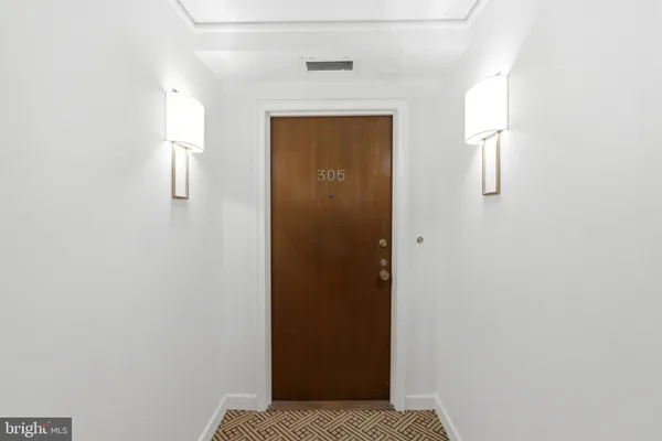 $3,500 | 955 26th Street Northwest, Unit 305, Washington, DC 20037