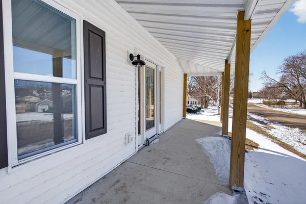 $165,000 | 2929 North 3rd Street, Clinton, IA 52732