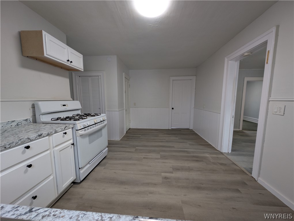 627 Deer Street Dunkirk, NY 14048 - Photo 10 of 44