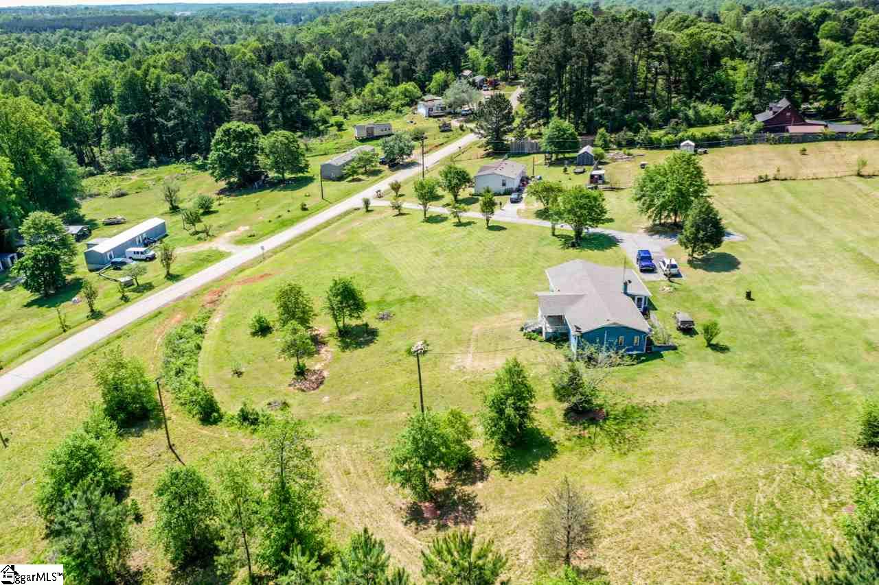 805 Inman Road Inman, SC 29349 - Photo 11 of 17