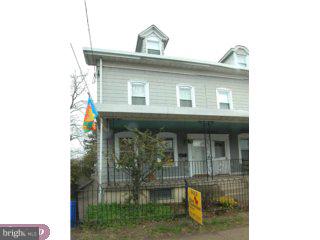 528 Roxborough Avenue Philadelphia, PA 19128 - Photo 1 of 6 Gallery Image 1