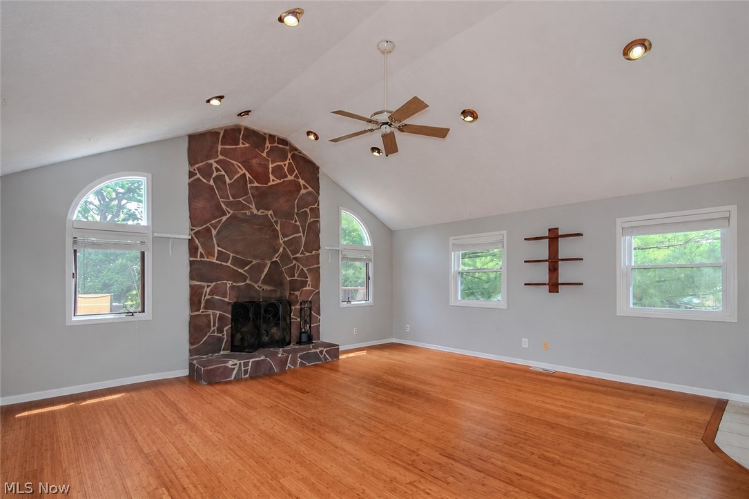 12433 Webster Road Strongsville, OH 44136 - Photo 14 of 48