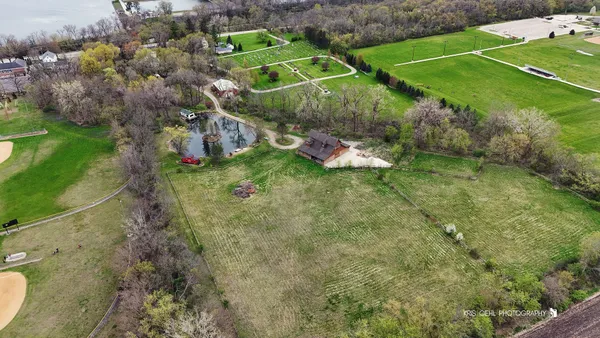 $1,100,000 | 2214 Main Street Road, Spring Grove, IL 60081