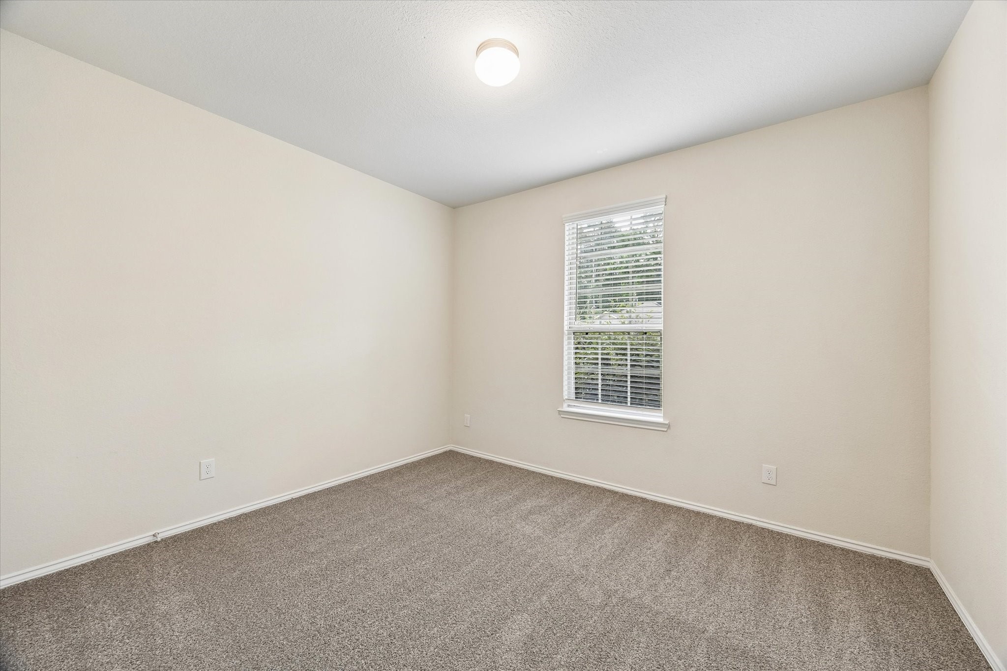 4050 Timber Sapp Drive Conroe, TX 77304 - Photo 8 of 20