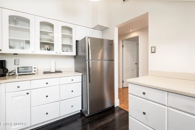 $2,250 | 1400 Kenesaw Avenue, Unit 13A, Knoxville, TN 37919