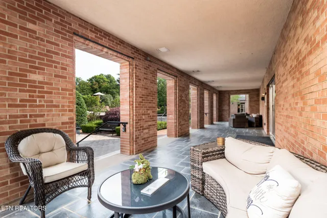 $2,250 | 1400 Kenesaw Avenue, Unit 13A, Knoxville, TN 37919