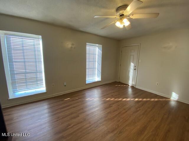1708 Stevens Street, Unit 3 Biloxi, MS 39531 - Photo 3 of 8 IMG_1235