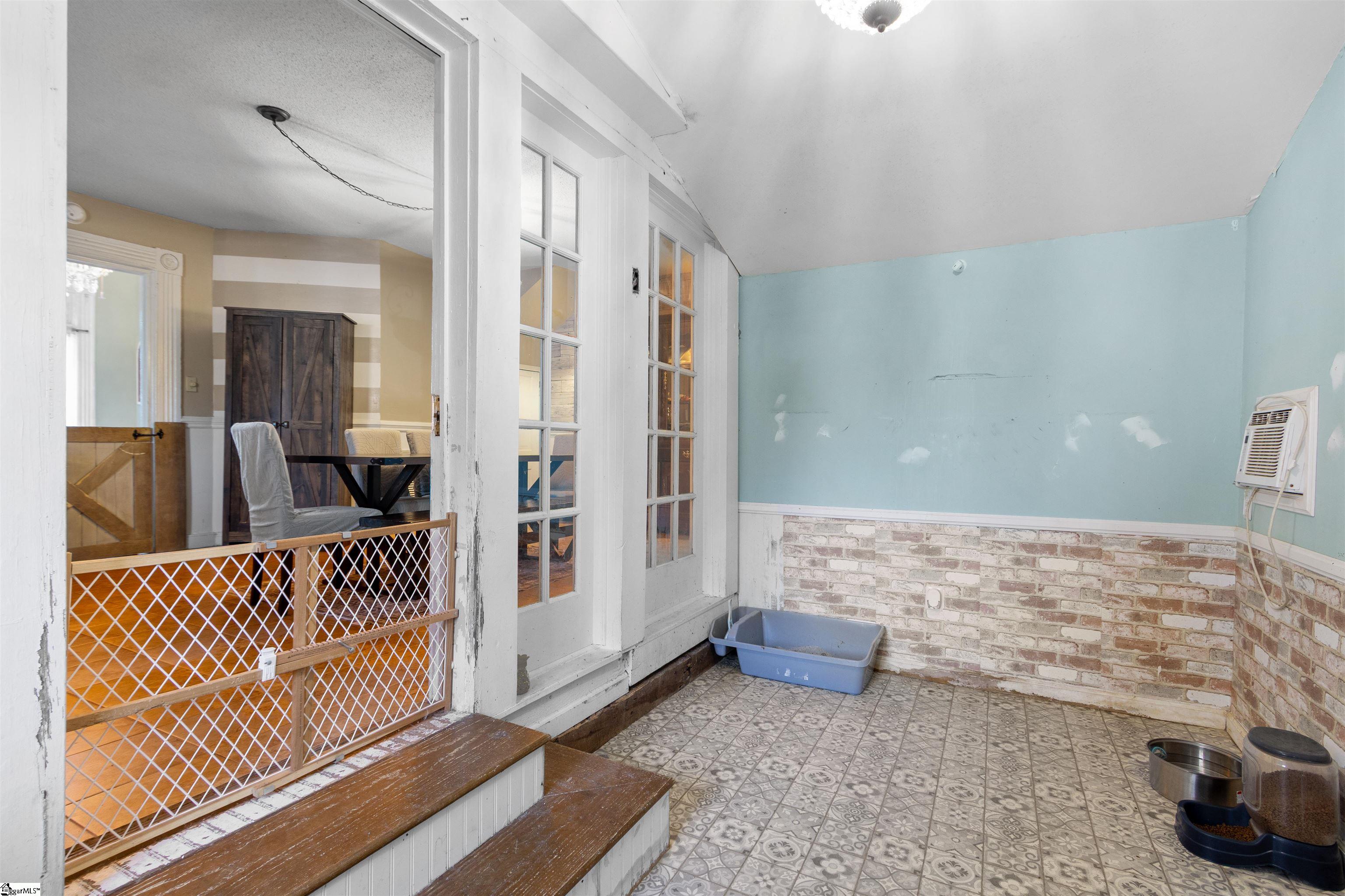 203 Highway 49 Laurens, SC 29360 - Photo 12 of 23