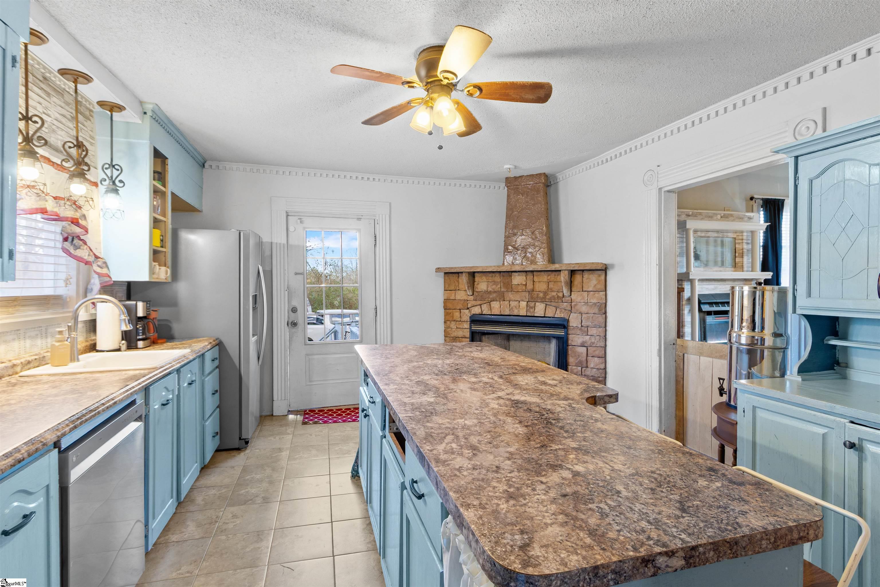 203 Highway 49 Laurens, SC 29360 - Photo 8 of 23