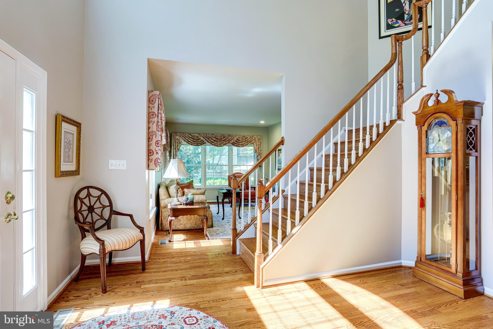 1206 Woodbrook Court Reston, VA 20194 - Photo 11 of 110 Hardwood on the main level.
