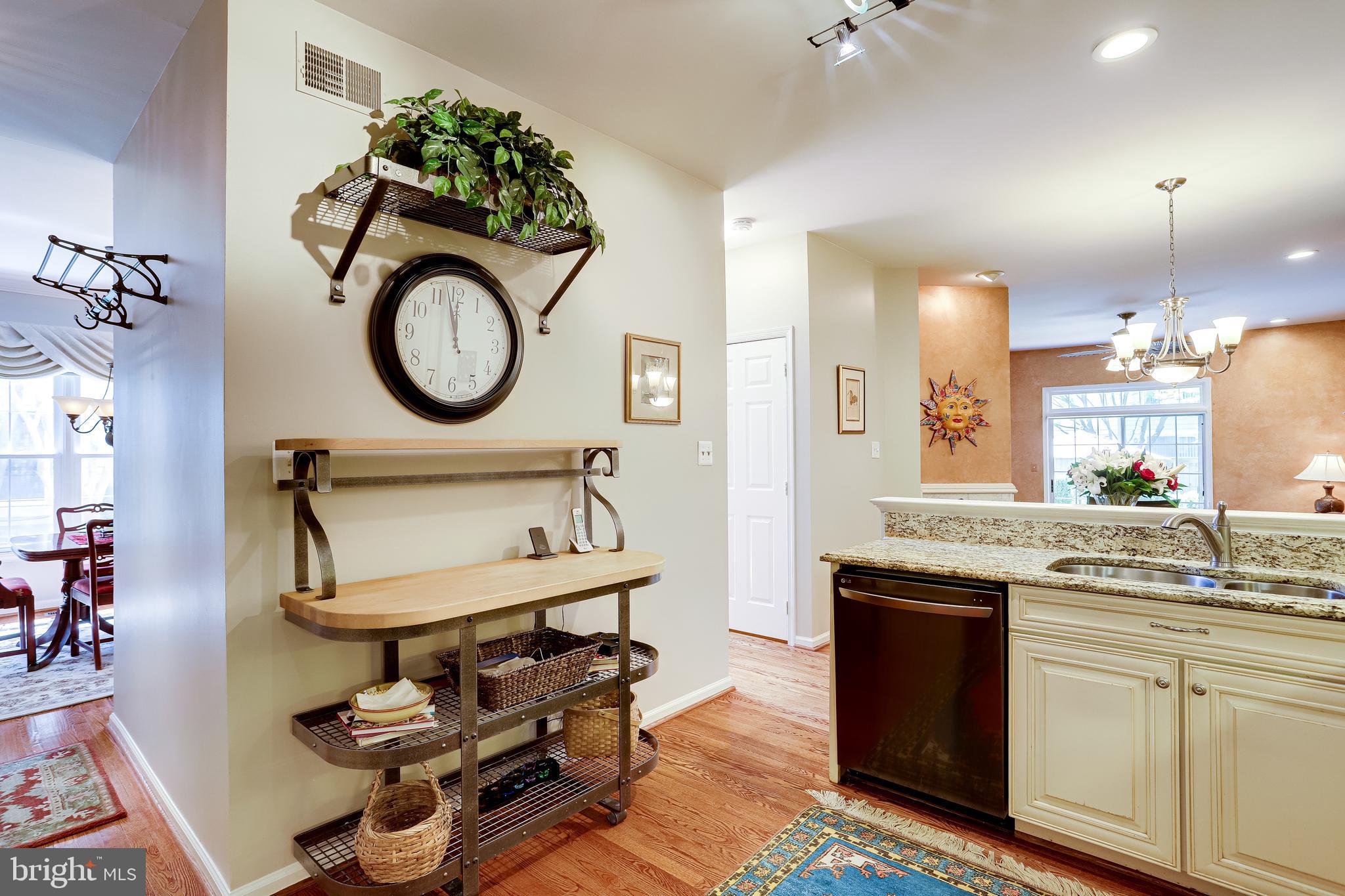 1206 Woodbrook Court Reston, VA 20194 - Photo 35 of 110 Gallery Image 35