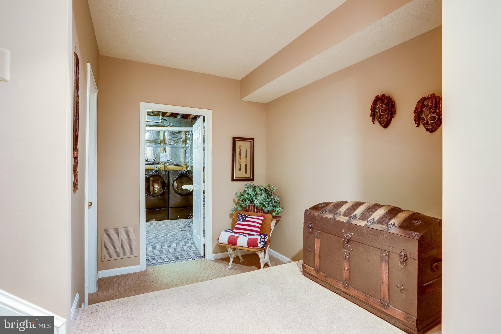 1206 Woodbrook Court Reston, VA 20194 - Photo 85 of 110 Gallery Image 85