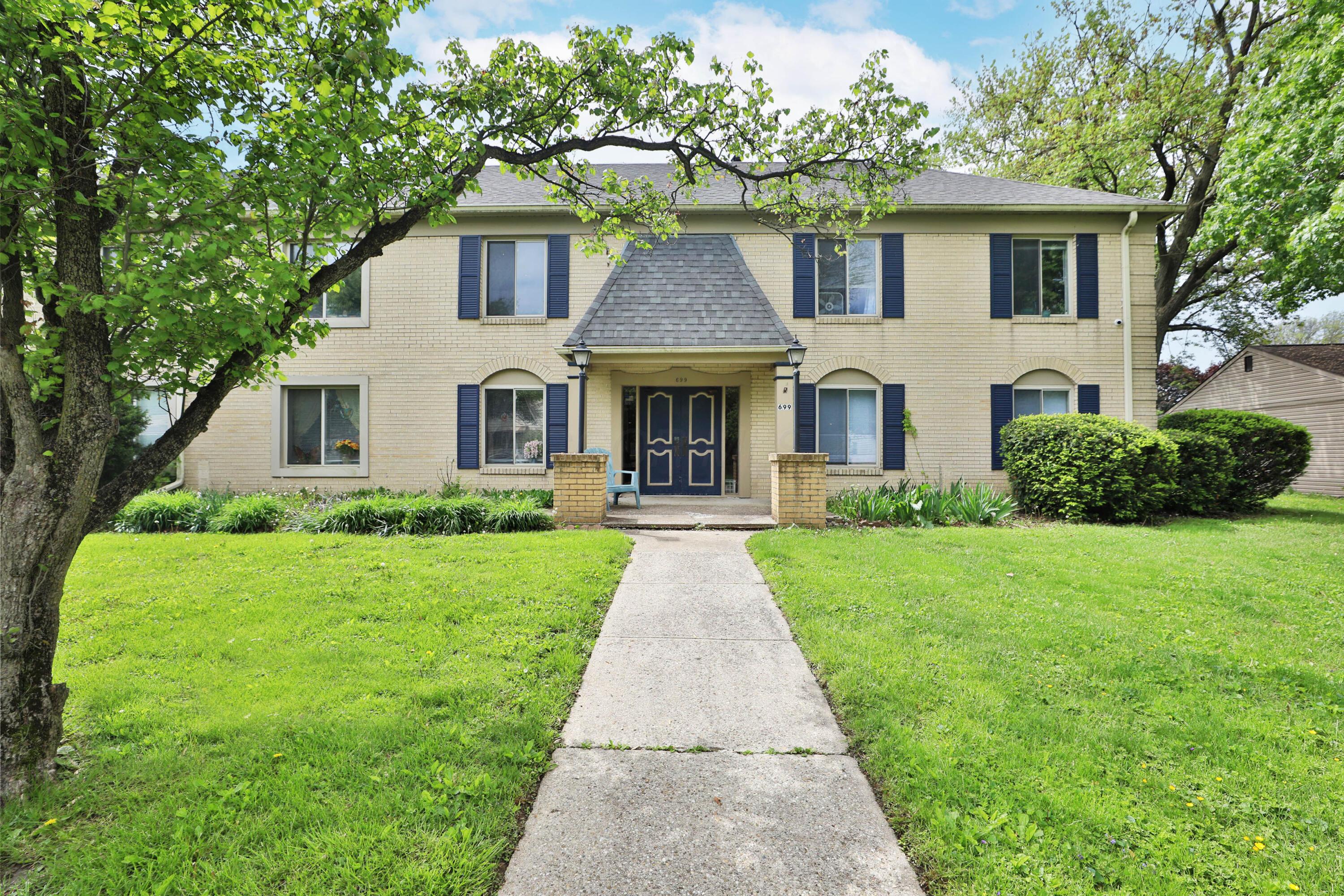 699 Wetmore Road, Unit G Columbus, OH 43214 - Photo 3 of 27 669-Wetmore-03