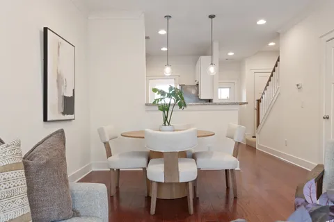 $459,900 | 414 West Mill Drive, Nashville, TN 37209