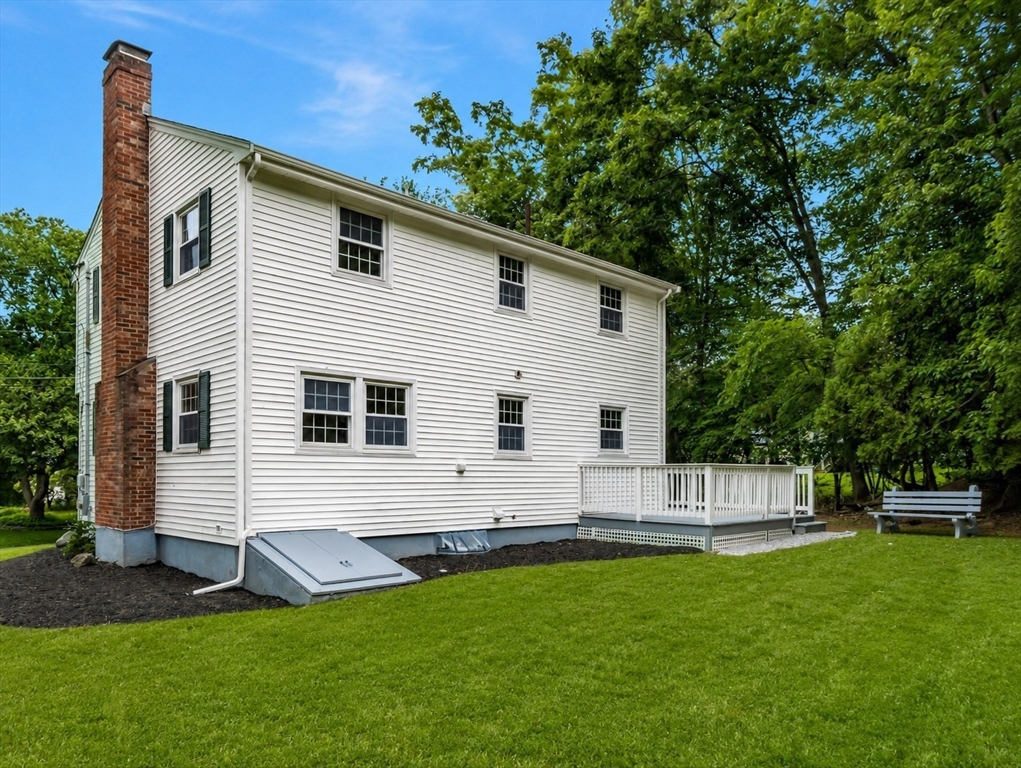 30 Keans Road Burlington, MA 01803 - Photo 4 of 34