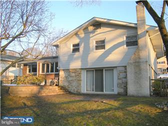 1014 Old Ford Road Huntingdon Valley, PA 19006 - Photo 2 of 12 Exterior Back