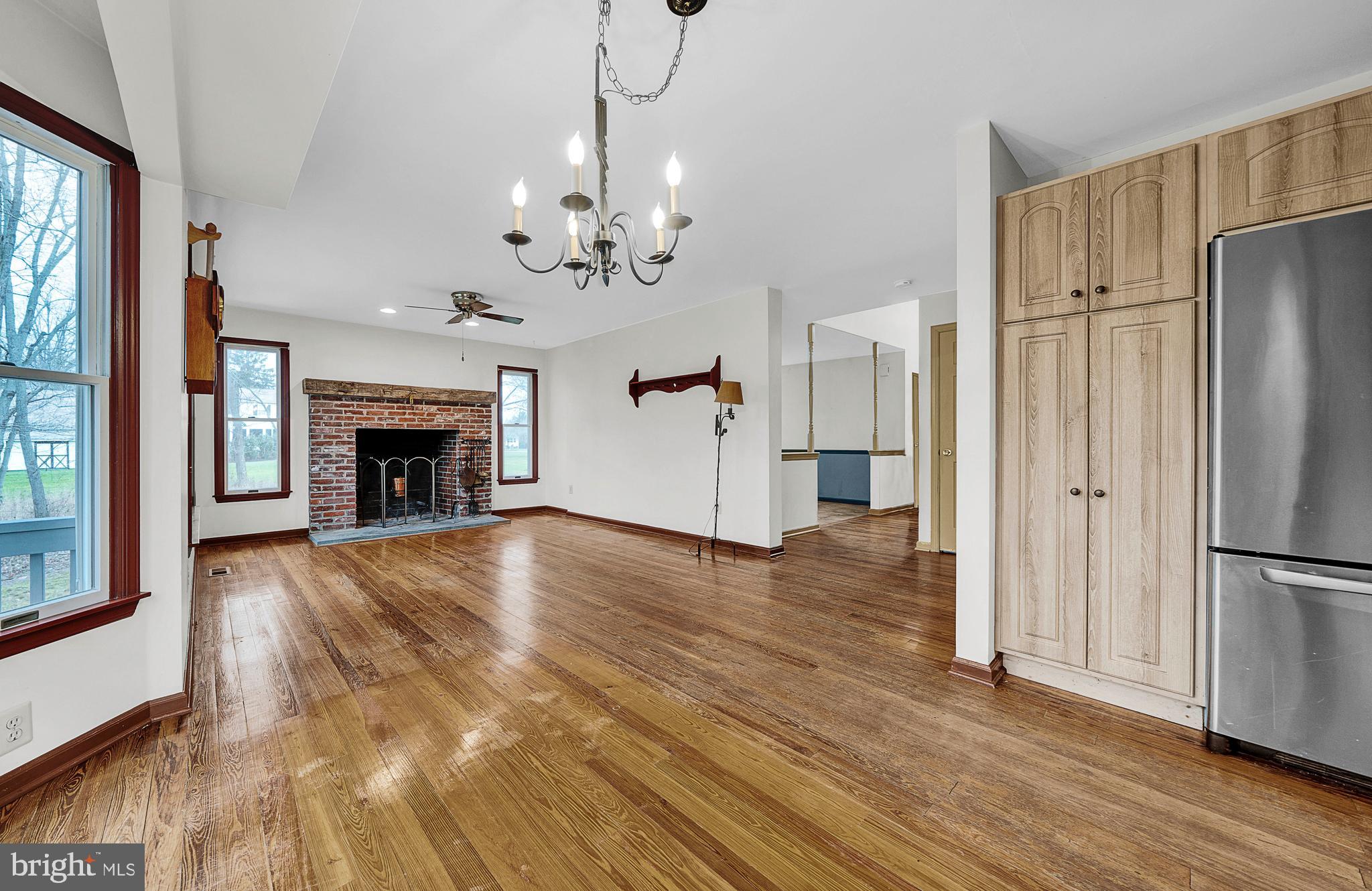 113 Woodland Road Newtown, PA 18940 - Photo 10 of 45 Gallery Image 10
