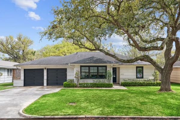 $4,000 | 8511 Greenbush Street, Houston, TX 77025