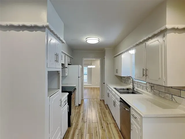 $2,450 | 5928 Fox Hill Lane, Dallas, TX 75232