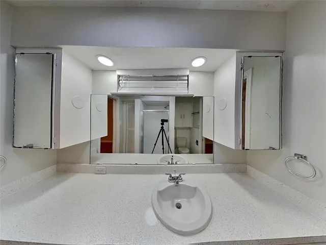 $2,450 | 5928 Fox Hill Lane, Dallas, TX 75232