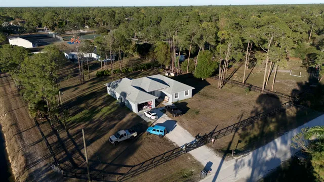 $779,000 | 17225 78th Road North, Loxahatchee, FL 33470
