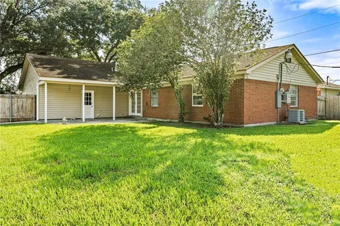 $250,000 | 800 Hickory Street, Gretna, LA 70056