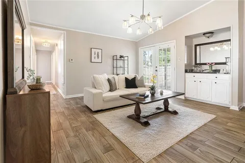 $250,000 | 800 Hickory Street, Gretna, LA 70056