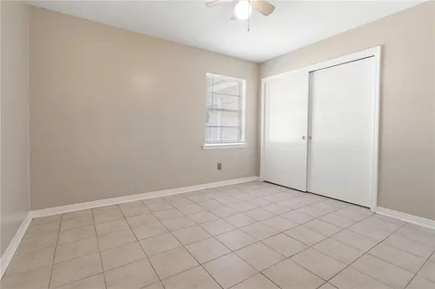 $250,000 | 800 Hickory Street, Gretna, LA 70056