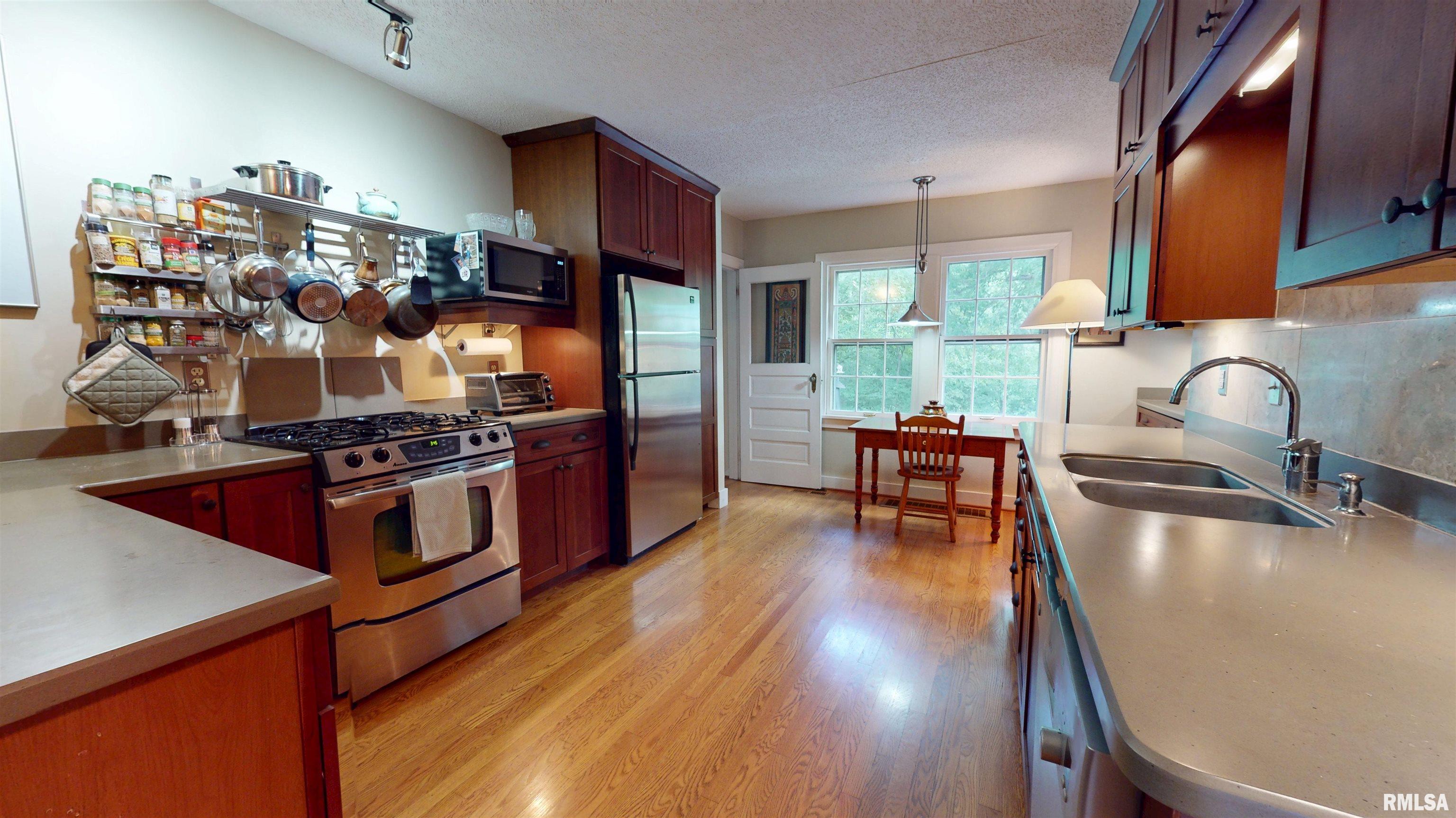 2418 North Ellory Road Peoria, IL 61615 - Photo 28 of 41