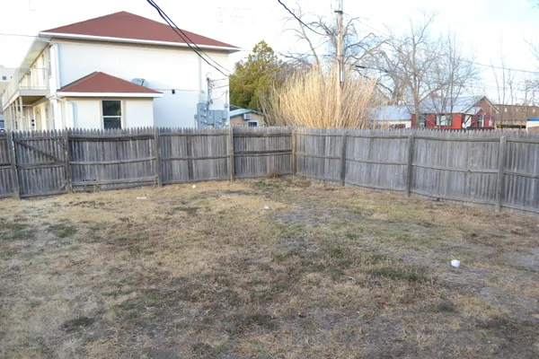 $1,900 | 211 27th Street, Canyon, TX 79015