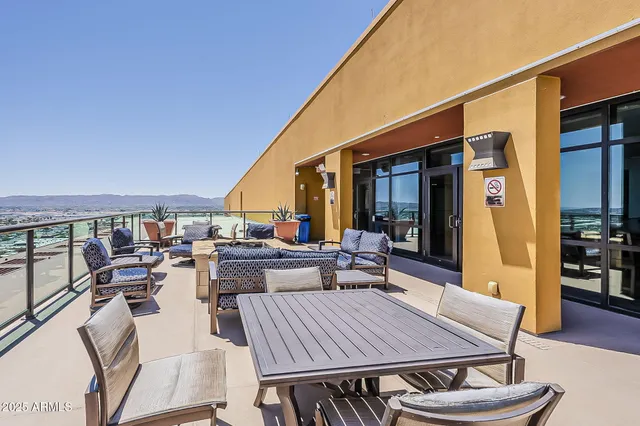 $3,600 | 310 South 4th Street, Unit 1601, Phoenix, AZ 85004