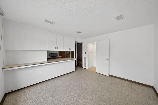 $259,000 | 956 14th Avenue Southwest, Rochester, MN 55902