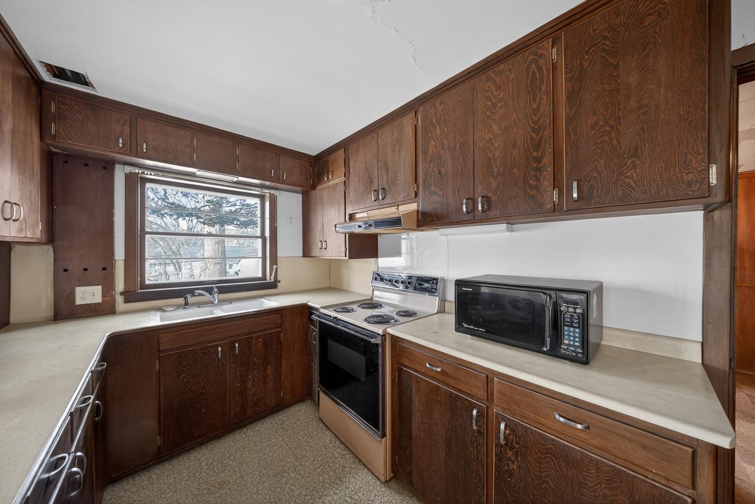 956 14th Avenue Southwest Rochester, MN 55902 - Photo 20 of 52