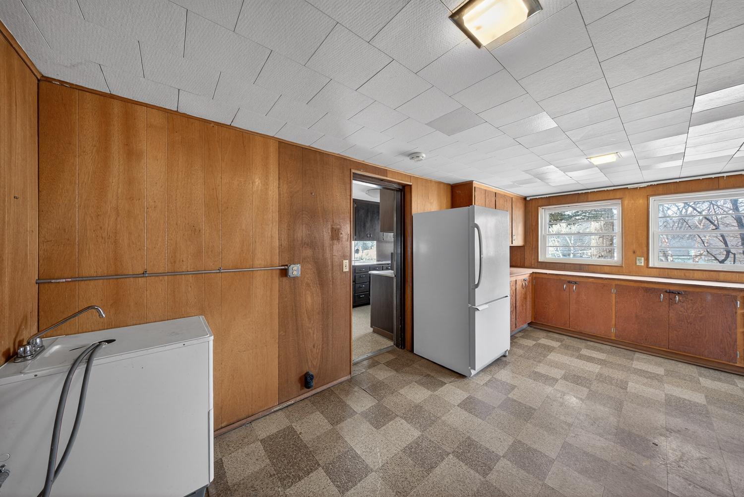 956 14th Avenue Southwest Rochester, MN 55902 - Photo 25 of 52