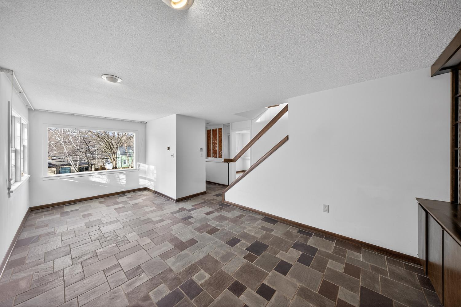 956 14th Avenue Southwest Rochester, MN 55902 - Photo 7 of 52