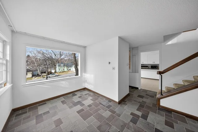 $259,000 | 956 14th Avenue Southwest, Rochester, MN 55902