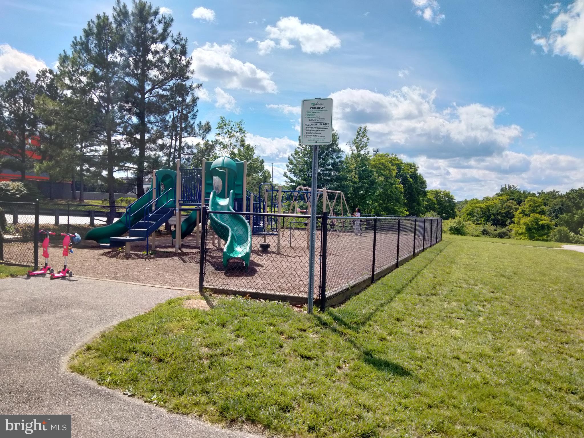 13501 Oaklands Manor Drive Laurel, MD 20708 - Photo 45 of 46 a view of a park