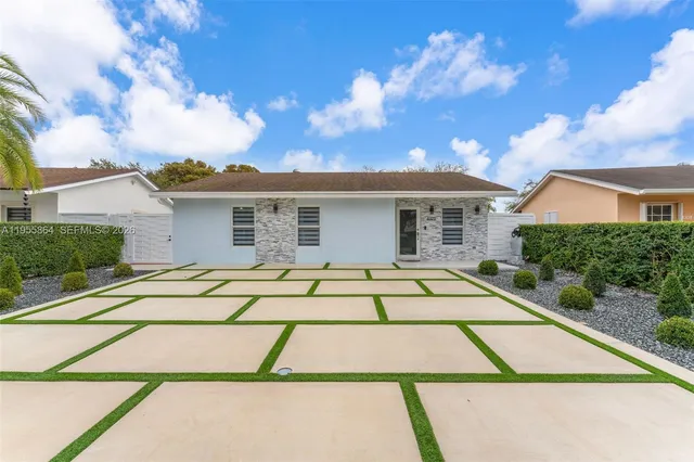 a house view with a outdoor space