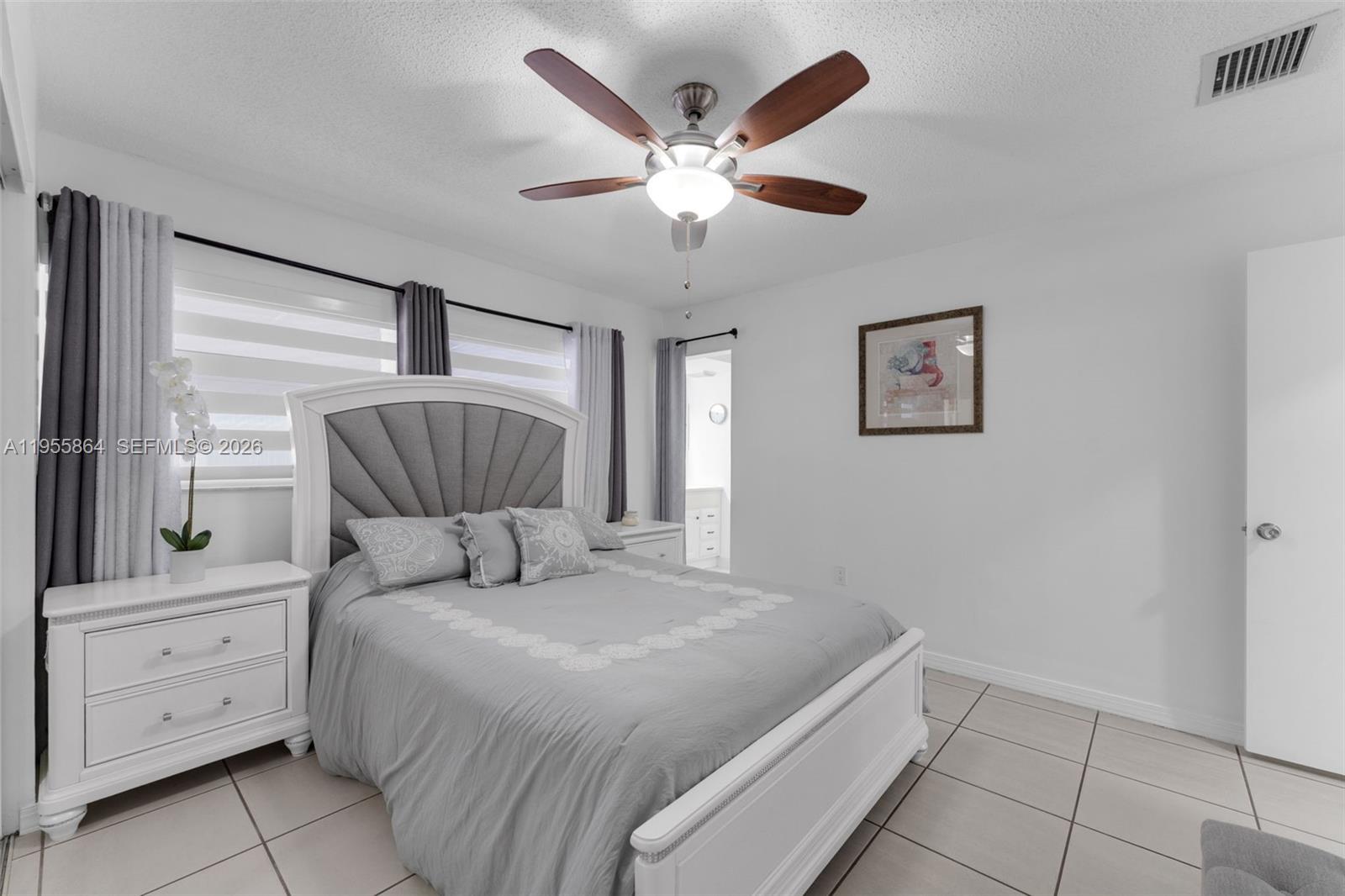 4321 Southwest 138th Court Miami, FL 33175 - Photo 11 of 40