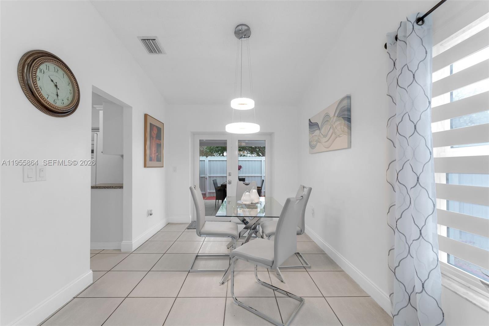 4321 Southwest 138th Court Miami, FL 33175 - Photo 6 of 40