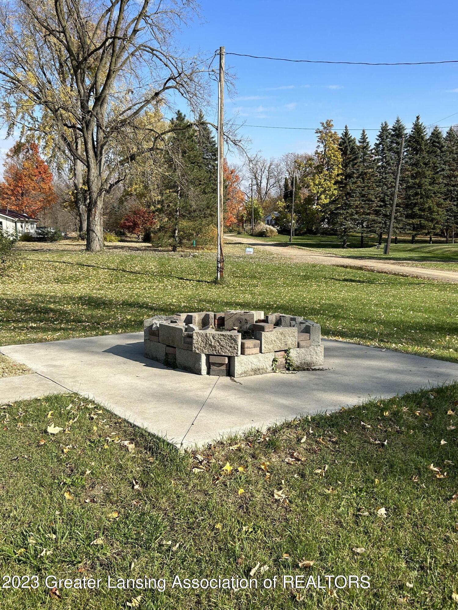6418 News Road Potterville, MI 48876 - Photo 19 of 20 20231031_161834839_iOS