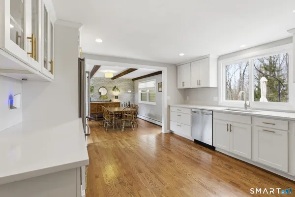 $650,000 | 6 Fieldstone Drive, Newtown, CT 06470