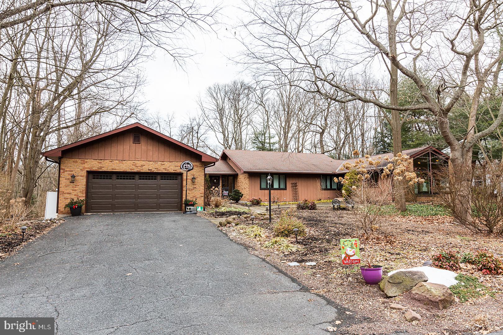 203 Valley Road Mount Gretna, PA 17064 - Photo 6 of 82 Gallery Image 6