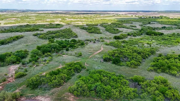 $2,800,000 | 6924 Highway 82, Nocona, TX 76255