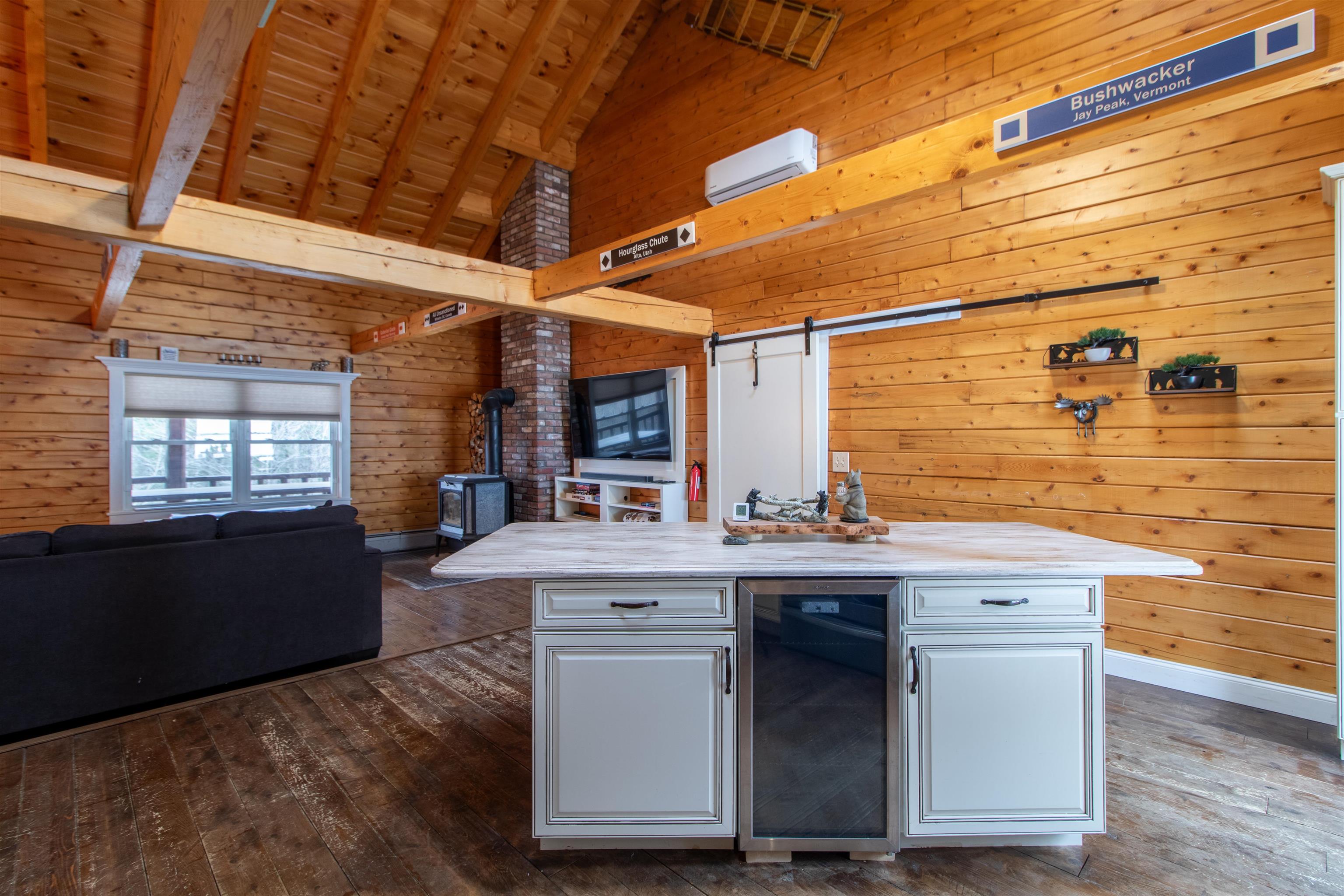 228 Juniper Lane Lyndon, VT 05851 - Photo 12 of 34