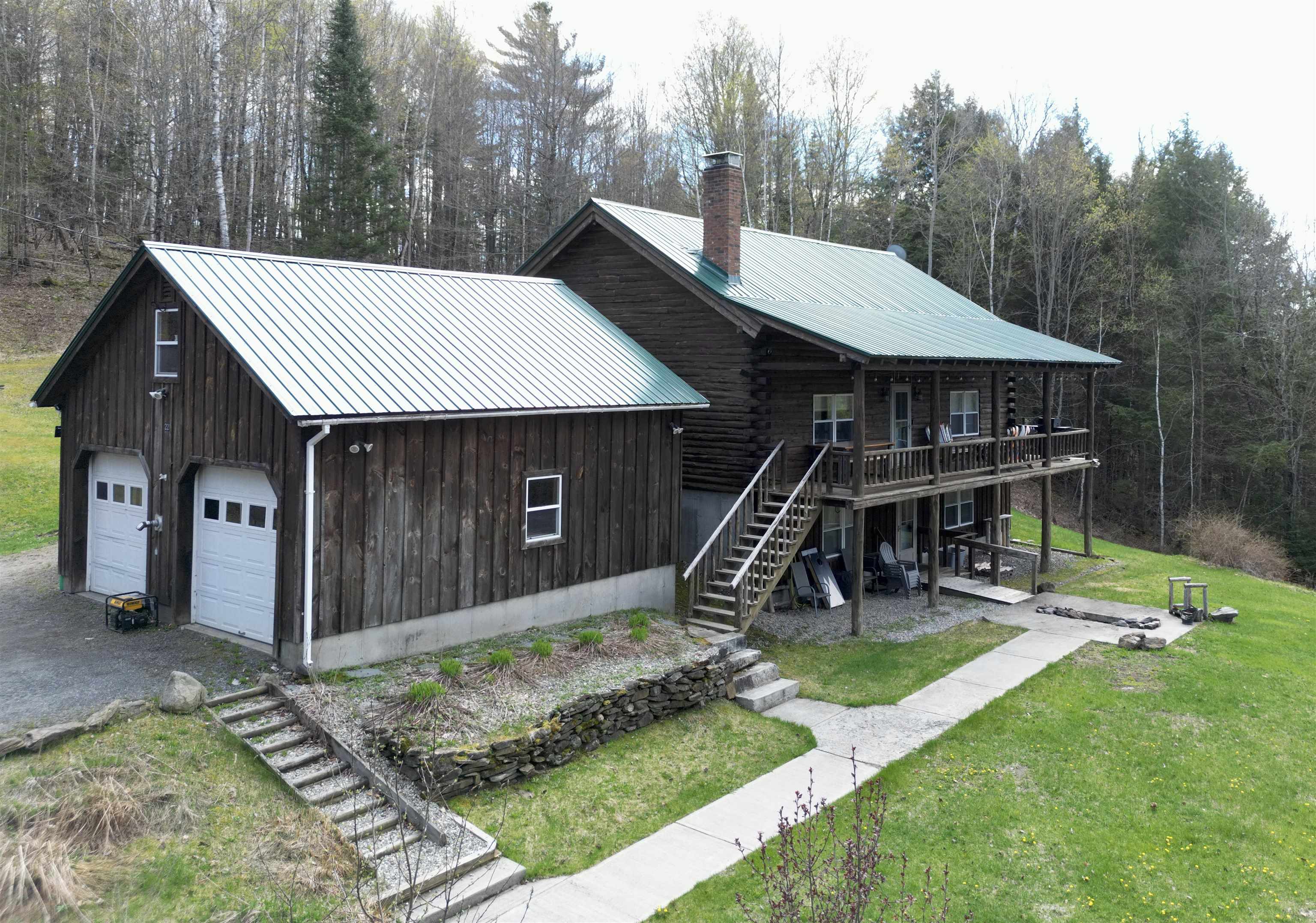228 Juniper Lane Lyndon, VT 05851 - Photo 2 of 34