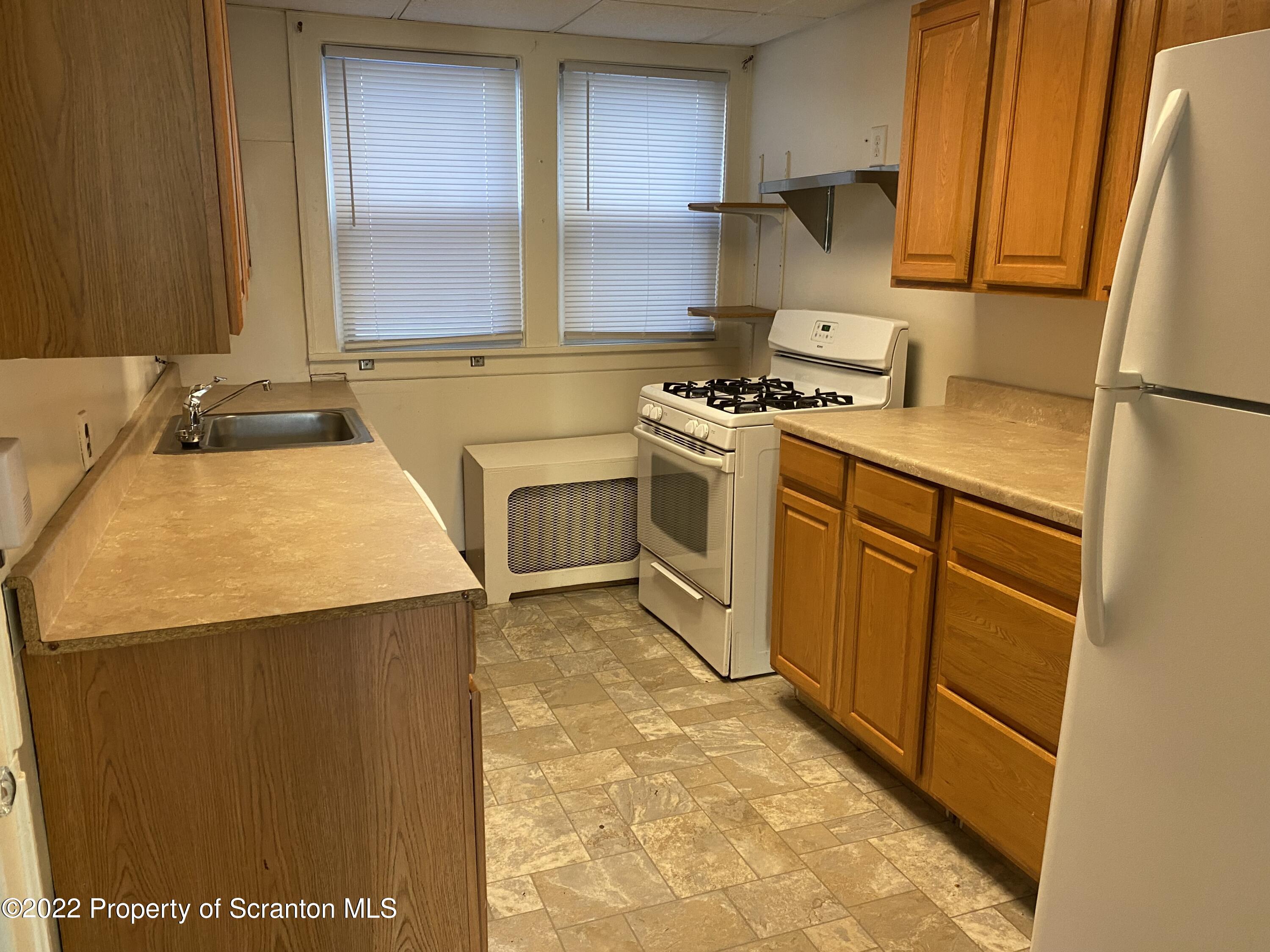 1000 Green Ridge Street Scranton, PA 18509 - Photo 8 of 10 Gallery Image 8