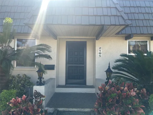 $230,000 | 2105 Cordova Green, Unit 2105, Seminole, FL 33777