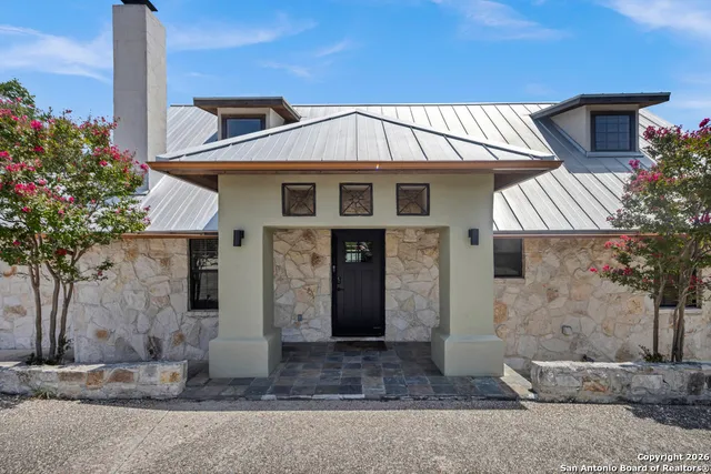 $795,000 | 360 Bluebonnet, Concan, TX 78838